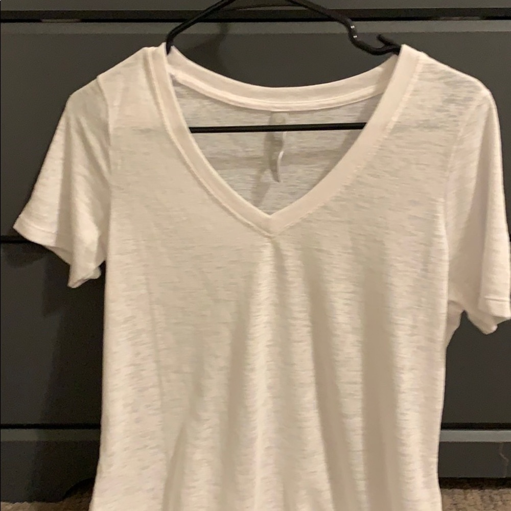 Athleta v-neck top.Size xs